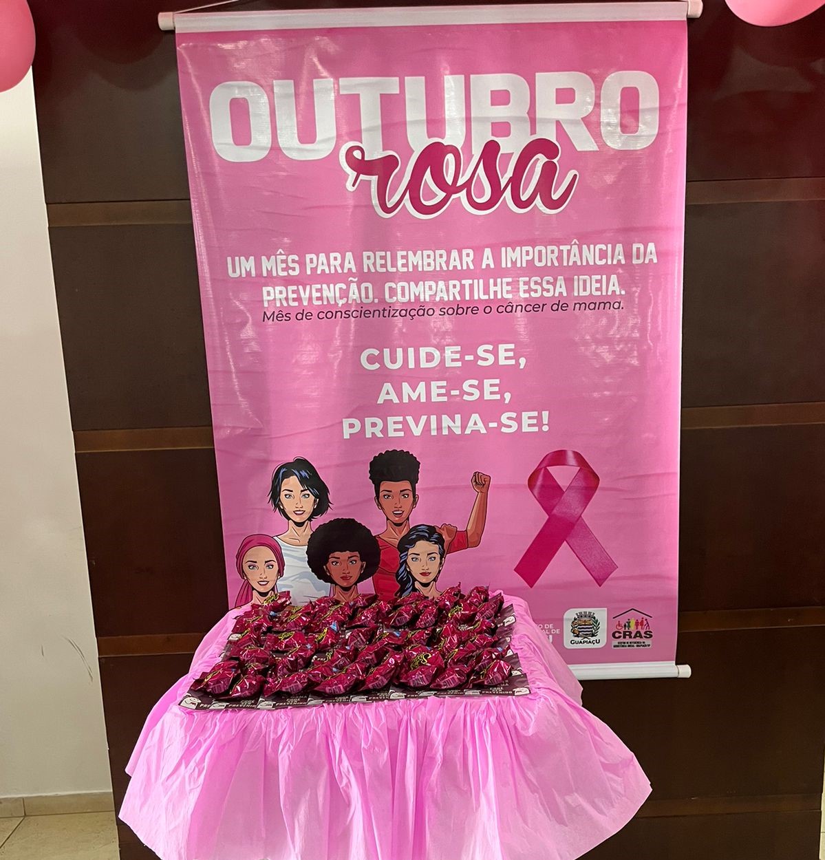 Ações do Outubro Rosa reforçam importância do cuidado com a saúde feminina