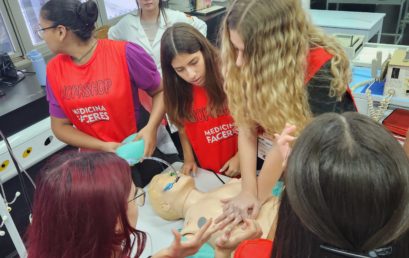Workshop de medicina da FACERES recebe alunos de São José do Rio Preto e região para orientação na decisão da carreira médica