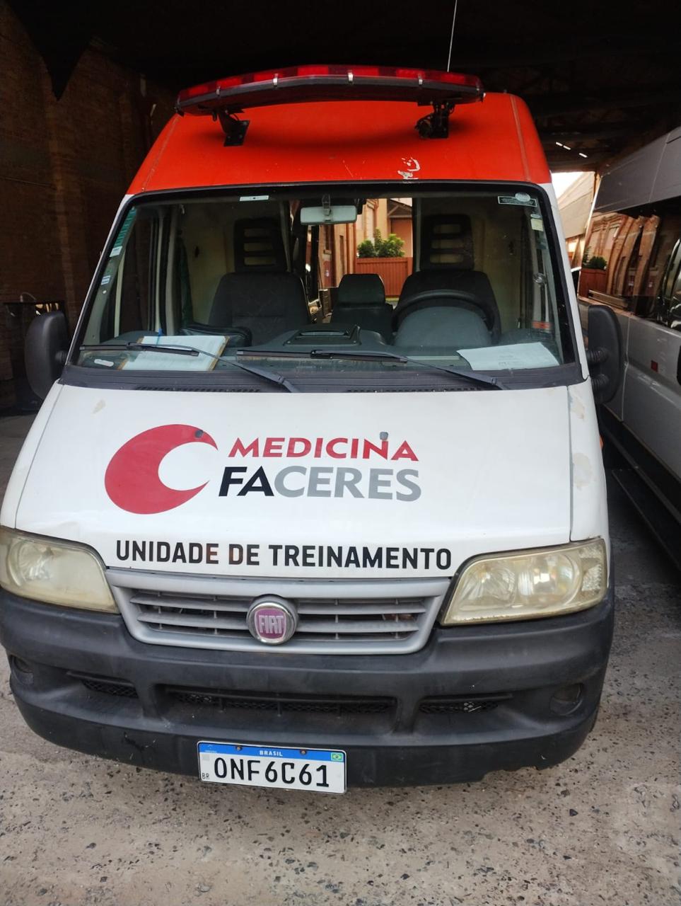 Faculdade de Medicina FACERES cede ambulância para reforçar atendimento a pacientes com dengue em São José do Rio Preto Faculdade de Medicina FACERES cede ambulância para reforçar atendimento a pacientes com dengue em São José do Rio Preto