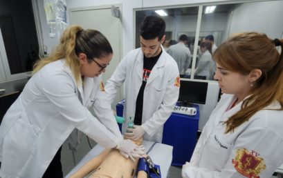 FACERES forma médicos com certificações internacionais em Suporte Avançado de Vida