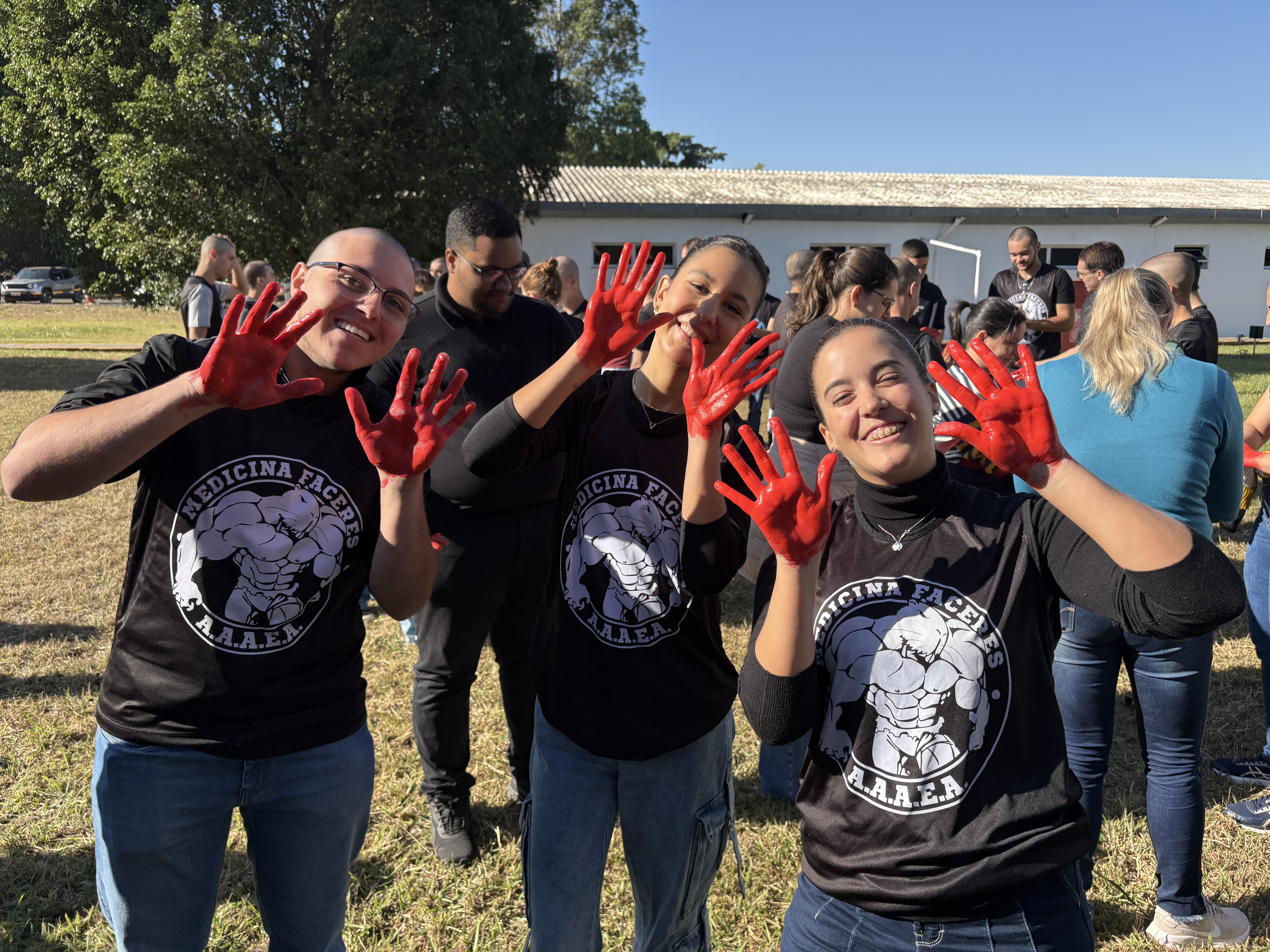 27ª turma de medicina da FACERES participa de tradicional aula sobre higienização das mãos 27ª turma de medicina da FACERES participa de tradicional aula sobre higienização das mãos