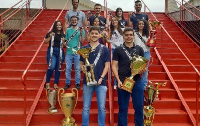 Atlética FACERES homenageia atletas destaques e intensifica preparação para o Pré-Jumed Atlética FACERES homenageia atletas destaques e intensifica preparação para o Pré-Jumed