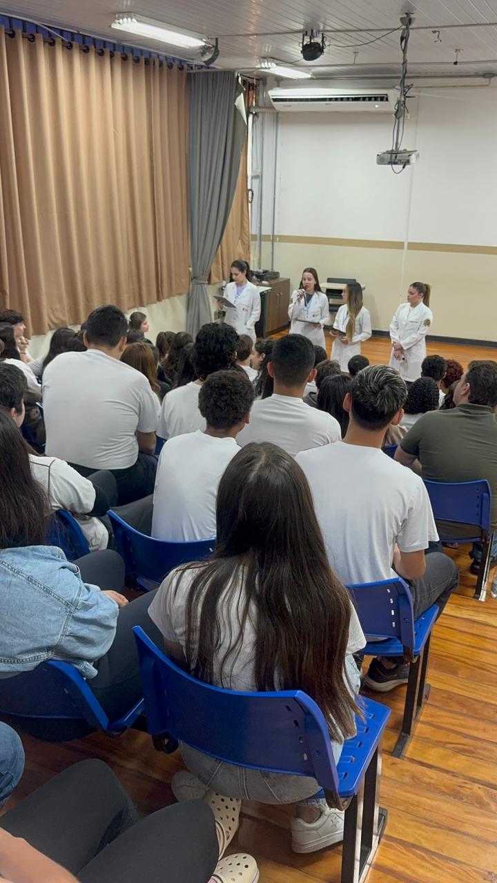 Faculdade de Medicina FACERES amplia ações em saúde mental em empresas e escolas durante o Setembro Amarelo Faculdade de Medicina FACERES amplia ações em saúde mental em empresas e escolas durante o Setembro Amarelo