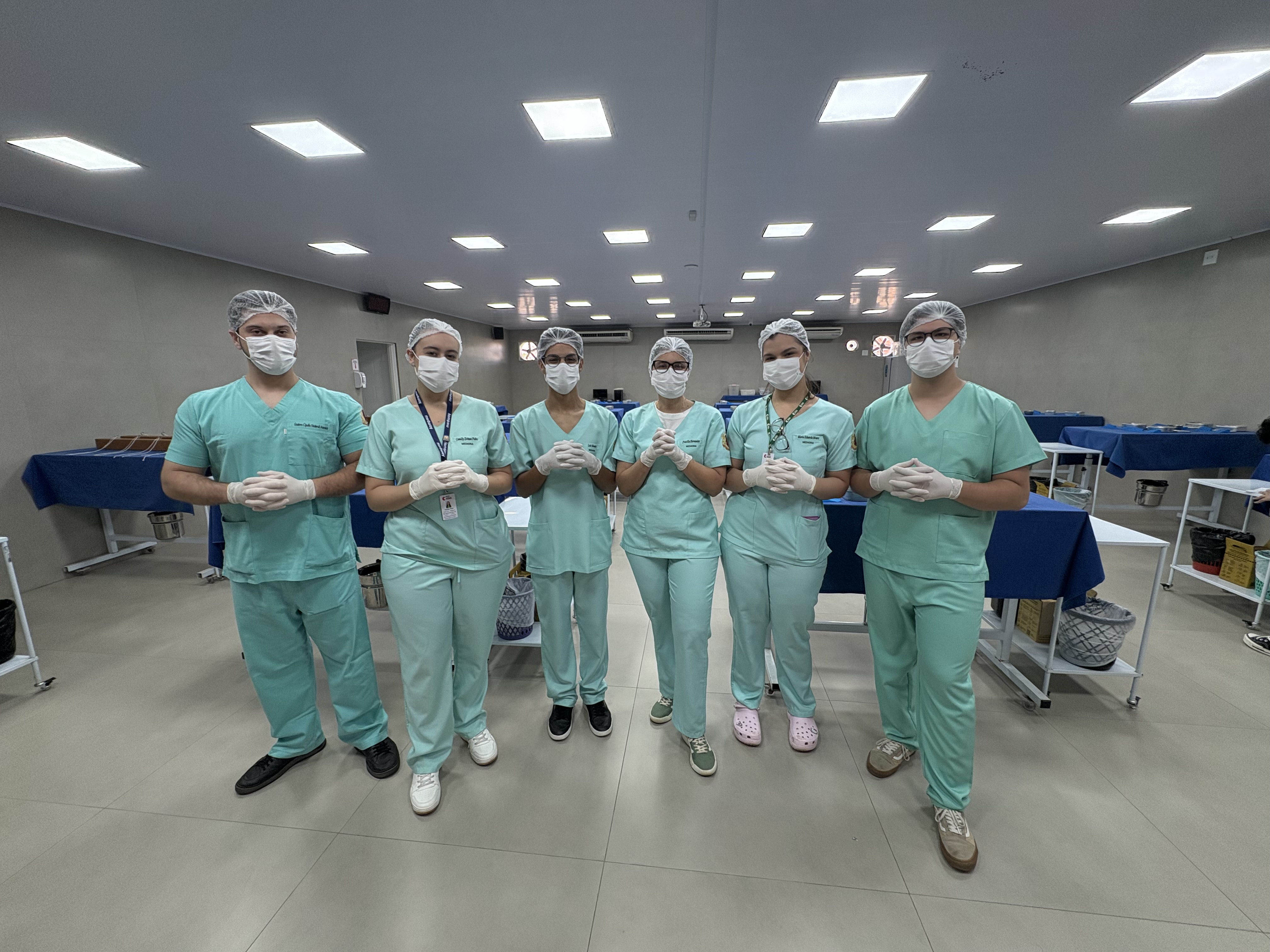 Workshop de Sutura reúne alunos da Faculdade de Medicina FACERES em treinamento na prática cirúrgica Workshop de Sutura reúne alunos da Faculdade de Medicina FACERES em treinamento na prática cirúrgica