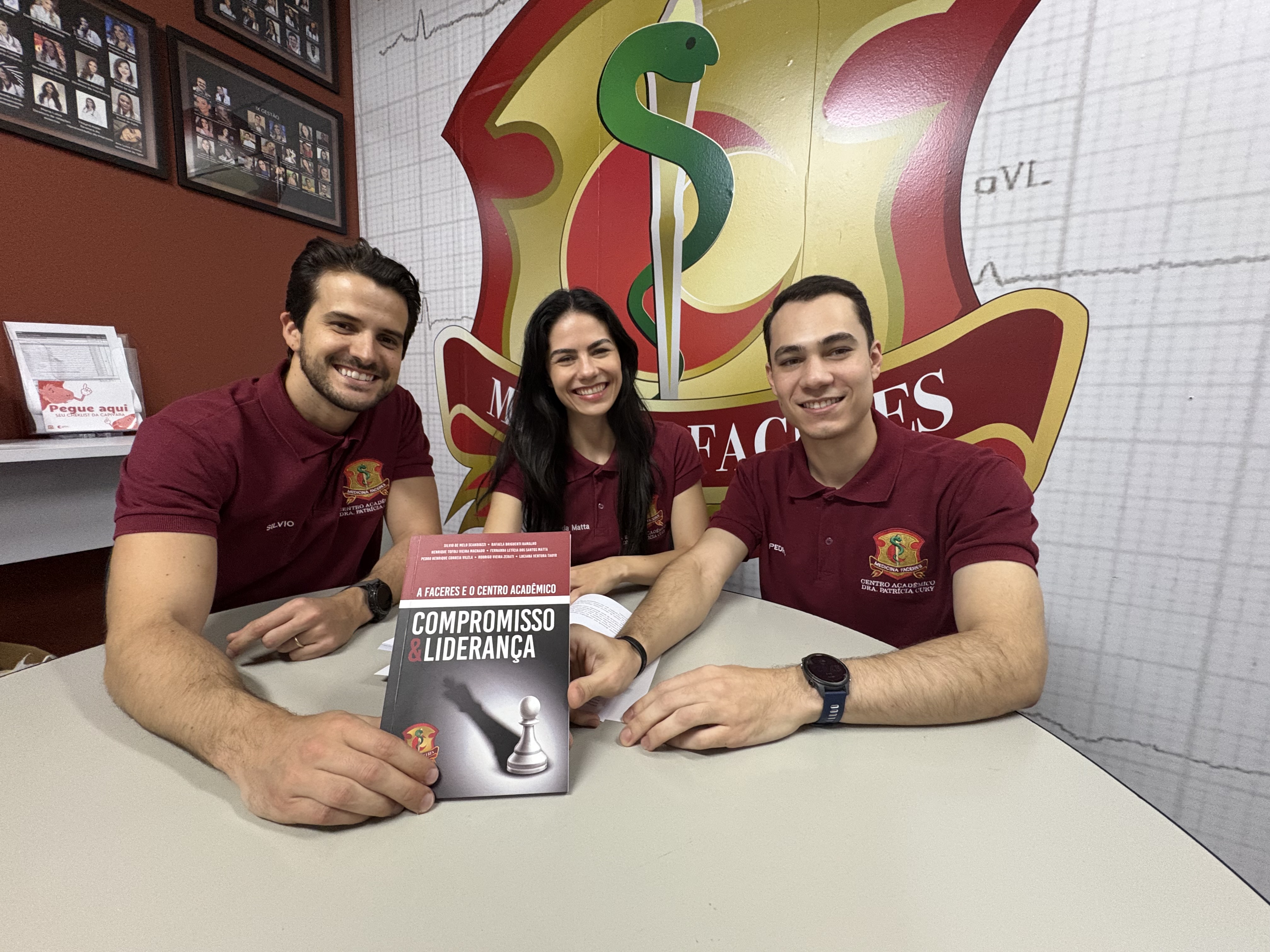 Centro Acadêmico da FACERES lança seu primeiro livro sobre gestão e liderança estudantil Centro Acadêmico da FACERES lança seu primeiro livro sobre gestão e liderança estudantil