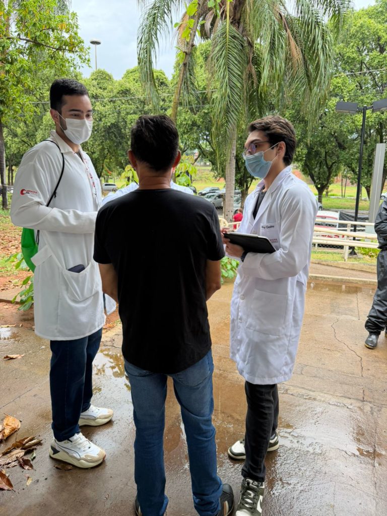 Novembro Azul movimenta alunos e professores da Faculdade de Medicina FACERES e leva conscientização a centenas de pessoas